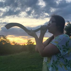 Meet your Posher, Caitlyn